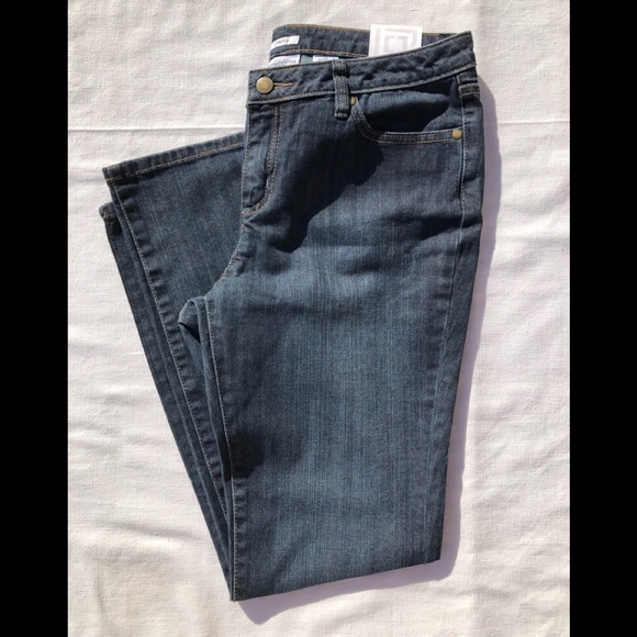 NWT Liz Claiborne Slim Leg Jeans 10P - Picture 4 of 4